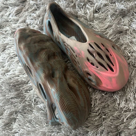 Yeezy foam Runner - Picture 8 of 10